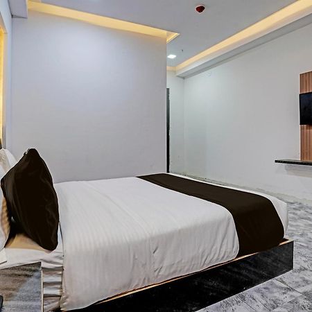 Hotel O Star Galaxy Surat Ngoại thất bức ảnh