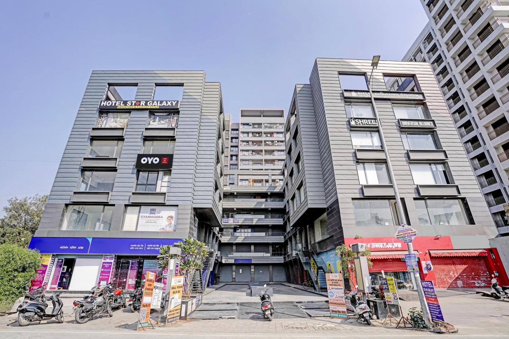 Hotel O Star Galaxy Surat Ngoại thất bức ảnh